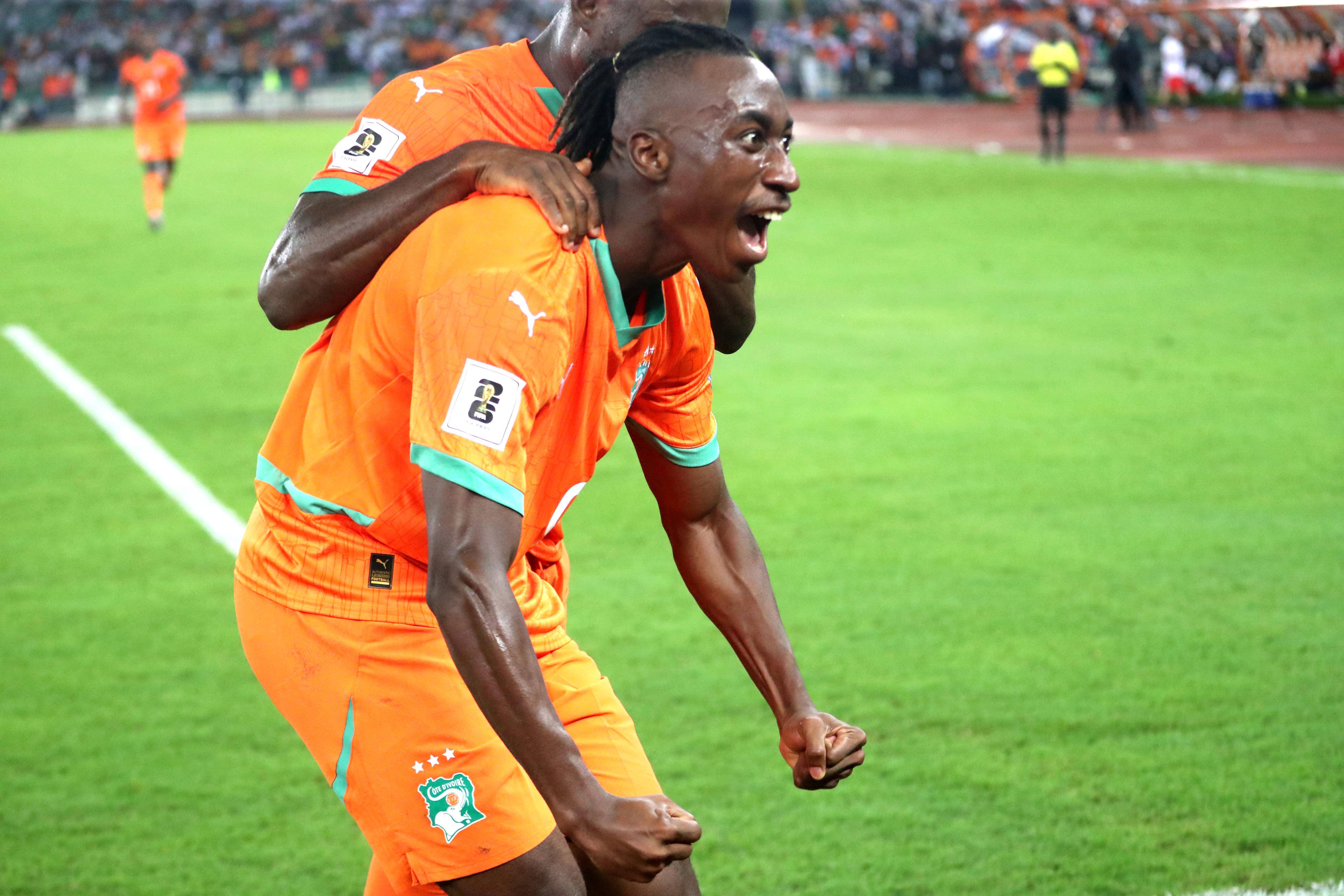 足球圈热议:欧洲预赛到底谁能称霸 足球圈热议:欧洲预赛到底谁能称霸