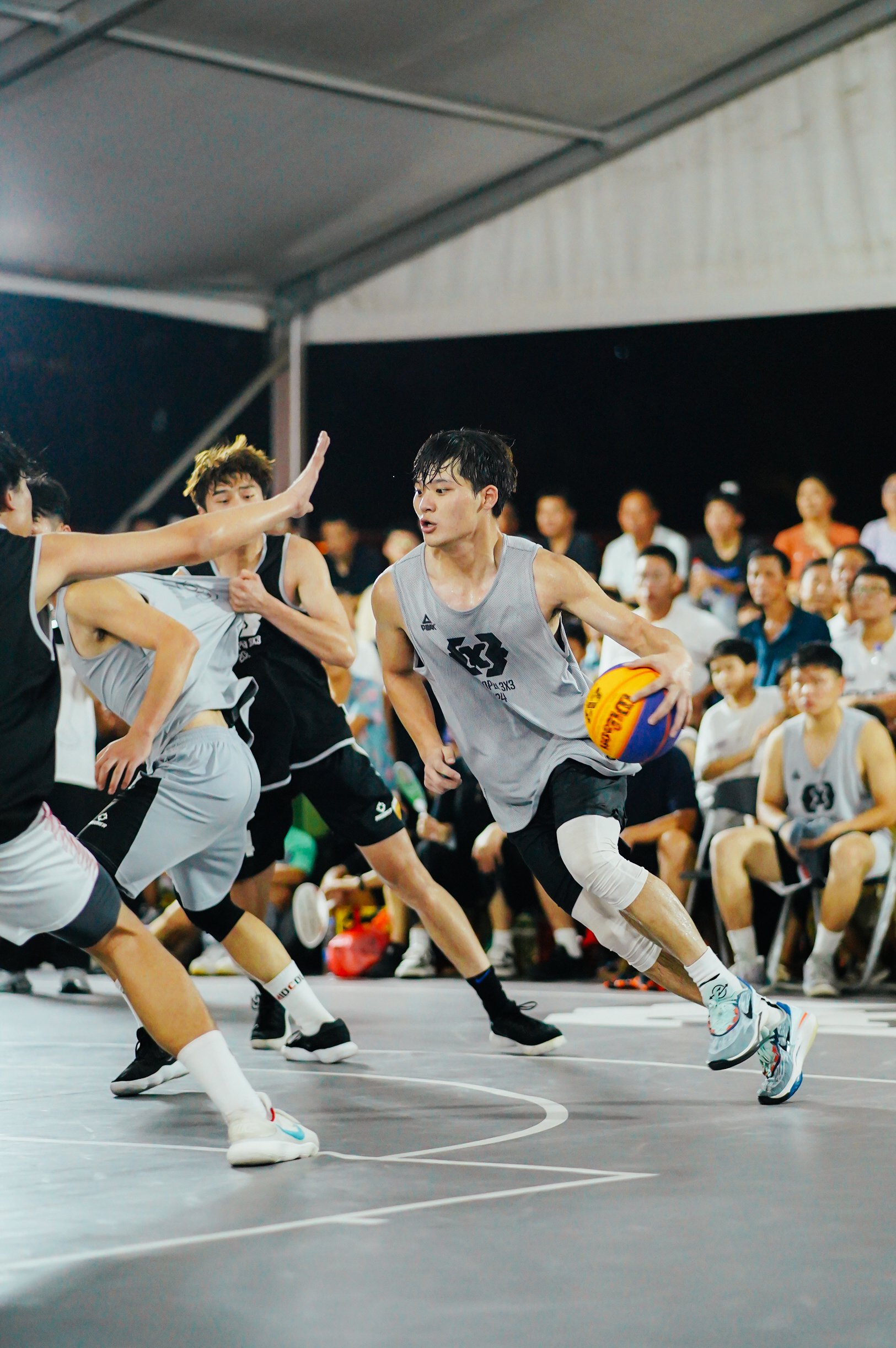 联盟传奇球员再度燃烧战斗激情,精彩绝伦的简单介绍 联盟传奇球员再度燃烧战斗激情,精彩绝伦的简单介绍